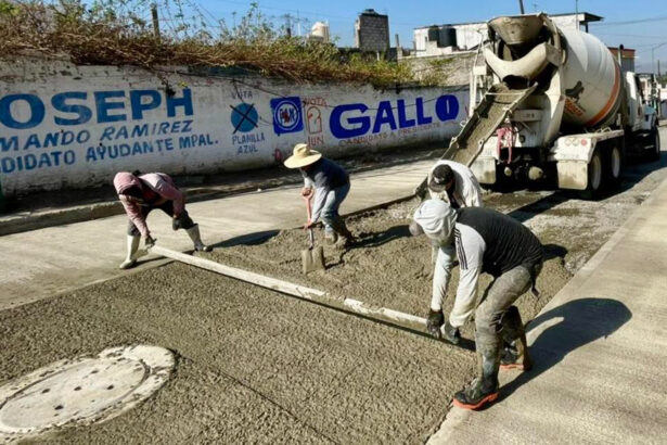 Avanza pavimentación en calle Lázaro Cárdenas de Yecapixtla