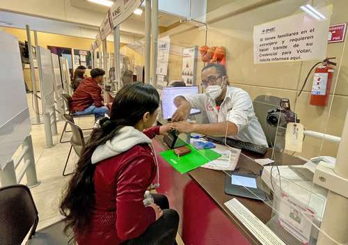 INE instalará módulos en EE.UU. para credenciales de elector