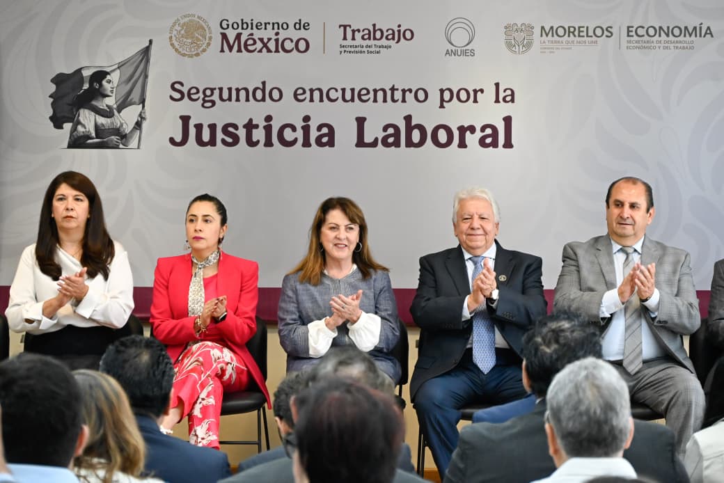 Gobernadora de Morelos impulsa justicia laboral con encuentro estatal