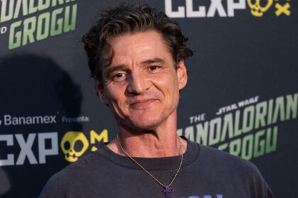 Pedro Pascal presenta avances de The Mandalorian en CCXP México 2026