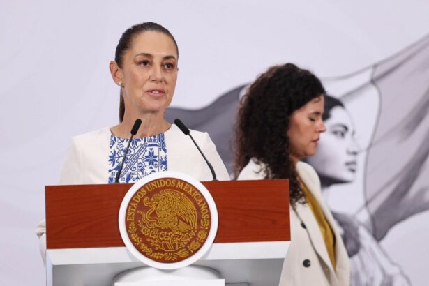 Sheinbaum analiza extradición de funcionarios de Sinaloa en gabinete