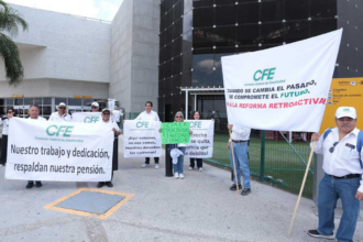 Jubilados de Pemex y CFE marcharán en CDMX contra recorte a pensiones