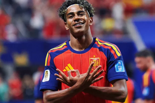Lamine Yamal: “El Balón de Oro debe premiar al jugador diferente”