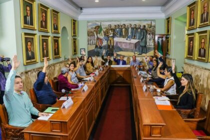 Cuernavaca aprueba aumento salarial y nuevas prestaciones a policías