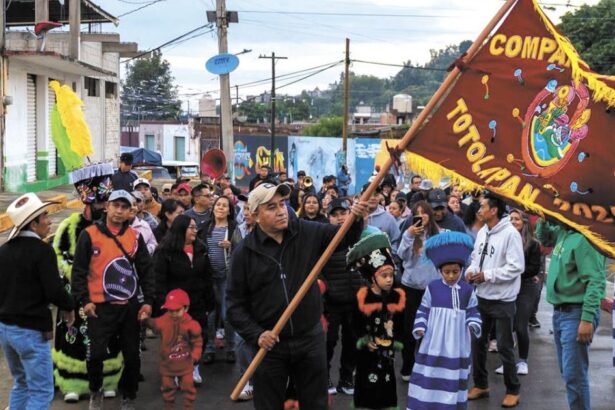 Inicia Precarnival de Totolapan con música y tradiciones